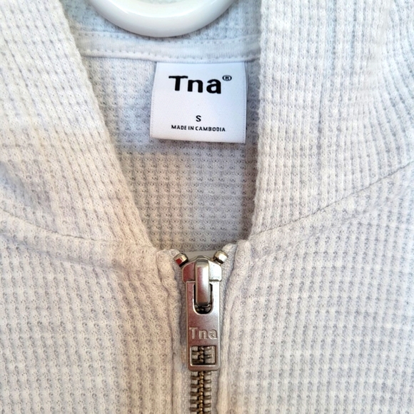Aritzia Tna Waffle Zip Knit Hoodie - Picture 10 of 14